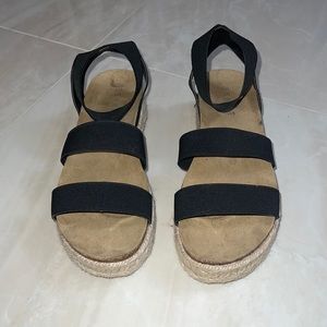 Espirit platform wedge sandals